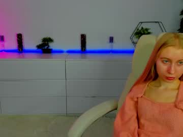 Alina__Blonde Chaturbate stream image from October 14, 2025
