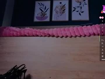 Sarahmiler_ Chaturbate stream image from October 14, 2025