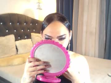 Legendarysofia Chaturbate stream image from October 14, 2025