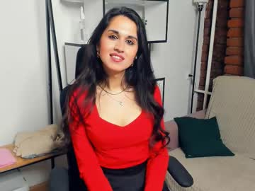 Silvertempt Chaturbate stream image from October 14, 2025
