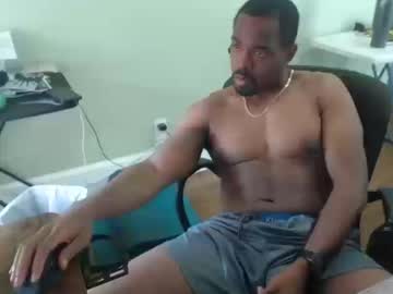 Btd313 Chaturbate stream image from October 14, 2025