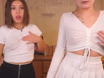 Dulceedgin Chaturbate stream image from October 14, 2025