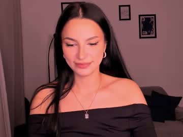 Whoislulu Chaturbate stream image from October 14, 2025