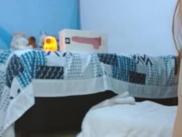 Bambiluly Chaturbate stream image from October 14, 2025
