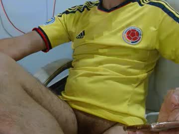 Goten7 Chaturbate stream image from October 14, 2025