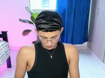Jamess_Blanco Chaturbate stream image from October 14, 2025