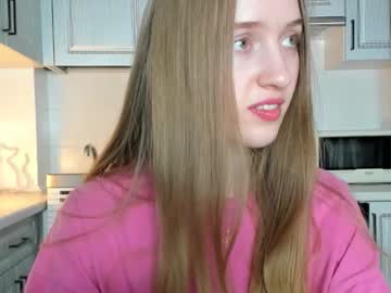 Leslie_My_Lovee Chaturbate stream image from October 14, 2025