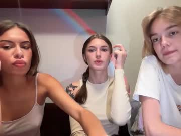 Sweetie_Kitty888 Chaturbate stream image from October 14, 2025
