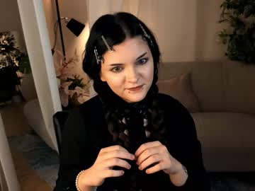 Twilightwalk Chaturbate stream image from October 14, 2025