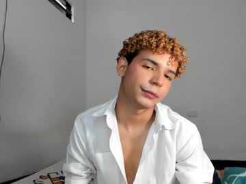 Dan_Davies Chaturbate stream image from October 14, 2025