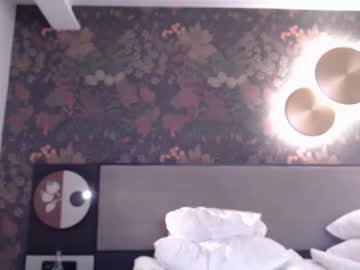 Layyla97 Chaturbate stream image from October 14, 2025