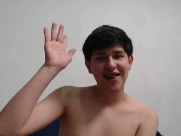 Orlyan Chaturbate stream image from October 14, 2025