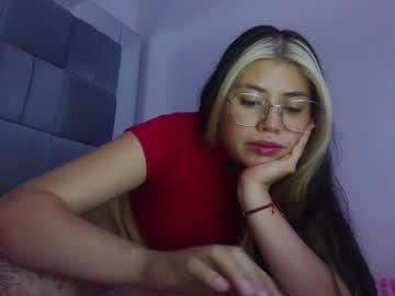 Scarlett_Johhns Chaturbate stream image from October 14, 2025