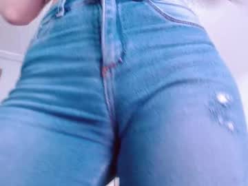 Scarlett_Vonrose Chaturbate stream image from October 14, 2025