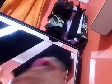 Bank_In Chaturbate stream image from October 14, 2025
