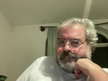 Michelangellobuon Chaturbate stream image from October 14, 2025