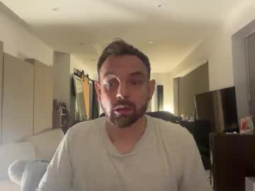 Shyb35 Chaturbate stream image from October 14, 2025