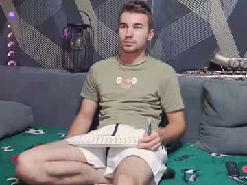 Harvey_Ren Chaturbate stream image from October 15, 2025
