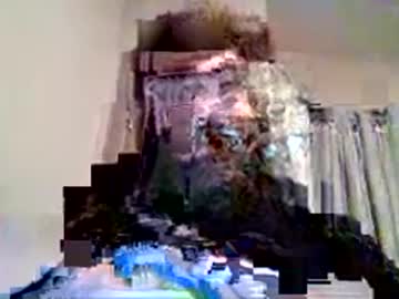 Foxybearlion Chaturbate stream image from October 15, 2025
