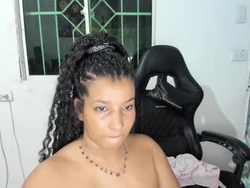 Samantayelias stream image from October 15, 2025