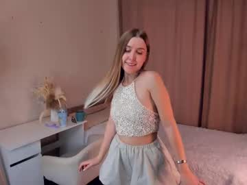 Sharronsaephan Chaturbate stream image from October 15, 2025