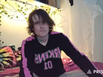 Skankhuntrix Chaturbate stream image from October 15, 2025