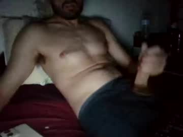 Joey9118 Chaturbate stream image from October 15, 2025