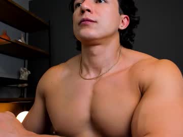 Juandres007 Chaturbate stream image from October 15, 2025