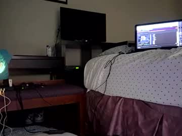 Juicystraw Chaturbate stream image from October 15, 2025
