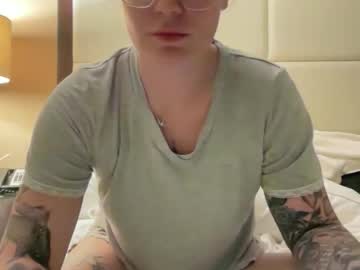 Sexyrandyred Chaturbate stream image from October 15, 2025