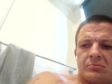 Comegetme19 Chaturbate stream image from October 15, 2025