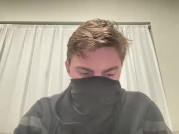 Fittfucker Chaturbate stream image from October 15, 2025