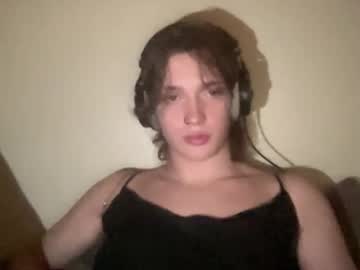 Xooxie Chaturbate stream image from October 15, 2025