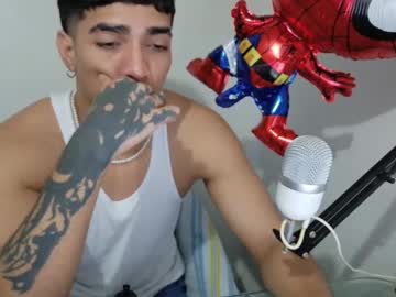 Yazzv Chaturbate stream image from October 15, 2025