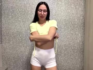 Monacutee Chaturbate stream image from October 15, 2025