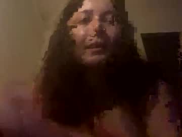 Xocrybaby Chaturbate stream image from October 15, 2025