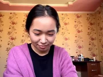 Aideha Chaturbate stream image from October 15, 2025