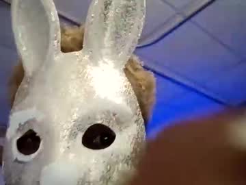Hoochieglitterjuice Chaturbate stream image from October 15, 2025