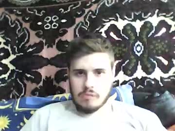 Kevin_Hott4u Chaturbate stream image from October 15, 2025