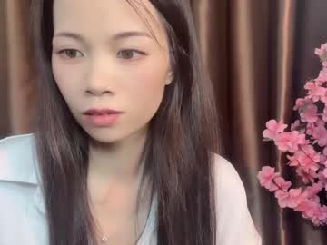 Lynnalltop_165_Keke Chaturbate stream image from October 15, 2025