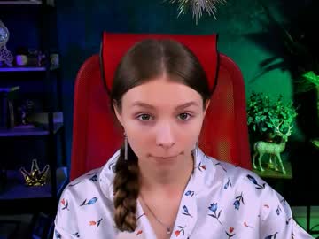 Juliedaniel Chaturbate stream image from October 15, 2025