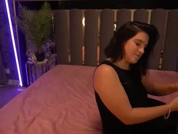 Wildzee_ Chaturbate stream image from October 15, 2025