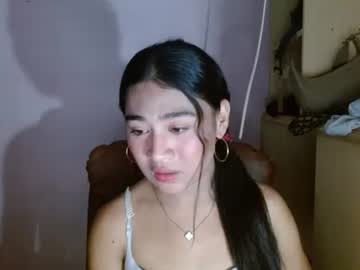 Kiana4uxoxo Chaturbate stream image from October 15, 2025