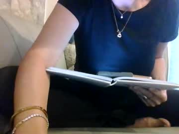 Lea_23_ Chaturbate stream image from October 15, 2025