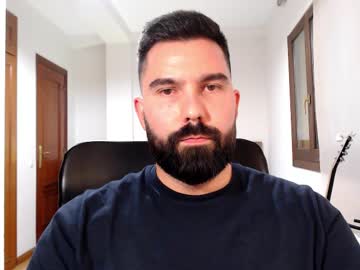 Naughtybear_69 Chaturbate stream image from October 15, 2025