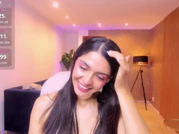 Miiaa_Evans Chaturbate stream image from October 15, 2025