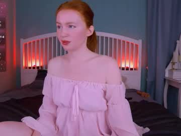 Mira_Glace Chaturbate stream image from October 15, 2025