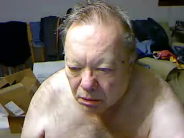 Blemon32 Chaturbate stream image from October 15, 2025