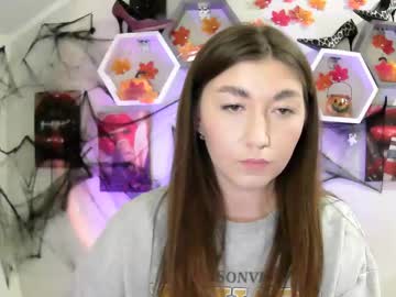 Evachaturbatte Chaturbate stream image from October 15, 2025