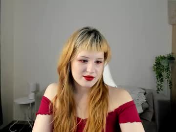 Nova_Grave Chaturbate stream image from October 15, 2025